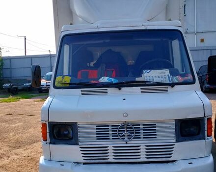 Мерседес T1, объемом двигателя 3 л и пробегом 600 тыс. км за 3500 $, фото 1 на Automoto.ua