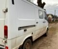 Мерседес T1, объемом двигателя 23 л и пробегом 352 тыс. км за 1900 $, фото 1 на Automoto.ua