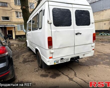 Мерседес T1, об'ємом двигуна 3 л та пробігом 0 тис. км за 2050 $, фото 3 на Automoto.ua