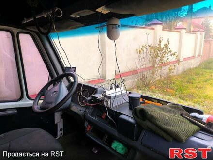 Мерседес T1 1995 в Львове на Automoto.ua Мерседес T1, объемом двигателя 29 л и пробегом 300 тыс. км за 2500 $, фото 1 на Automoto.ua