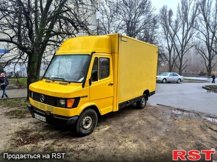 Мерседес T1, объемом двигателя 2.3 л и пробегом 550 тыс. км за 2800 $, фото 1 на Automoto.ua