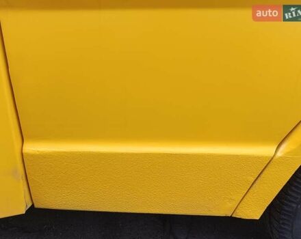 Желтый Мерседес T1, объемом двигателя 0 л и пробегом 2 тыс. км за 3500 $, фото 6 на Automoto.ua