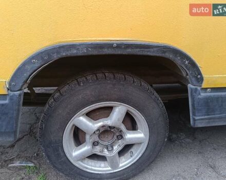 Желтый Мерседес T1, объемом двигателя 0 л и пробегом 2 тыс. км за 3500 $, фото 5 на Automoto.ua