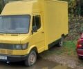 Желтый Мерседес T1, объемом двигателя 2.3 л и пробегом 490 тыс. км за 3450 $, фото 2 на Automoto.ua