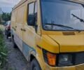 Желтый Мерседес T1, объемом двигателя 2.4 л и пробегом 500 тыс. км за 2000 $, фото 3 на Automoto.ua