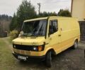 Жовтий Мерседес T1, об'ємом двигуна 2.3 л та пробігом 500 тис. км за 3300 $, фото 1 на Automoto.ua
