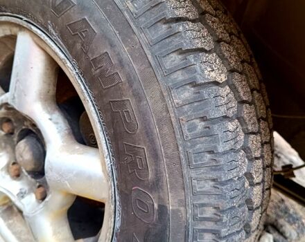 Желтый Мерседес T1, объемом двигателя 2.3 л и пробегом 0 тыс. км за 3500 $, фото 4 на Automoto.ua