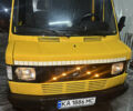 Жовтий Мерседес T1, об'ємом двигуна 3 л та пробігом 250 тис. км за 7500 $, фото 1 на Automoto.ua