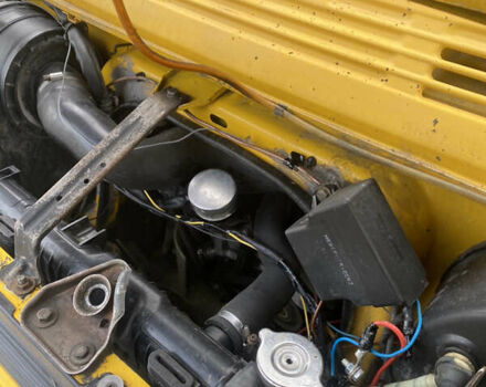 Жовтий Мерседес T1, об'ємом двигуна 2.3 л та пробігом 300 тис. км за 3300 $, фото 17 на Automoto.ua