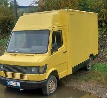 Желтый Мерседес T1, объемом двигателя 2.3 л и пробегом 490 тыс. км за 3450 $, фото 1 на Automoto.ua