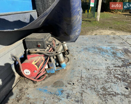 Синій Мерседес T1, об'ємом двигуна 2.4 л та пробігом 500 тис. км за 5500 $, фото 5 на Automoto.ua