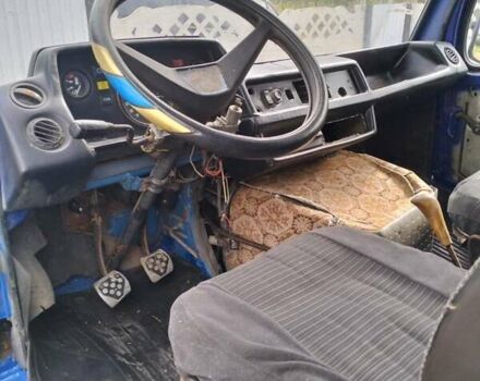 Синий Мерседес T1, объемом двигателя 2.4 л и пробегом 236 тыс. км за 2200 $, фото 4 на Automoto.ua