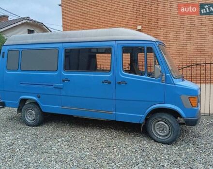 Синий Мерседес T1, объемом двигателя 2.3 л и пробегом 500 тыс. км за 3500 $, фото 4 на Automoto.ua