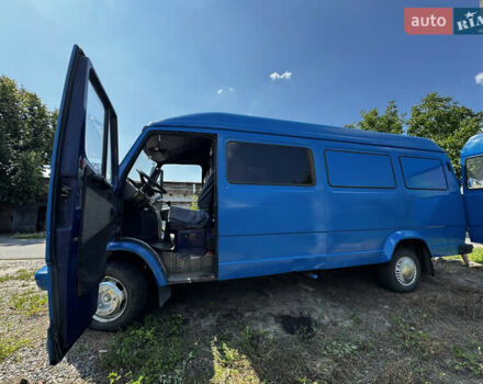 Синий Мерседес T1, объемом двигателя 2.87 л и пробегом 320 тыс. км за 3000 $, фото 7 на Automoto.ua