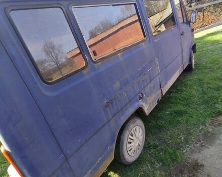 Синий Мерседес T1, объемом двигателя 2.87 л и пробегом 473 тыс. км за 1600 $, фото 6 на Automoto.ua