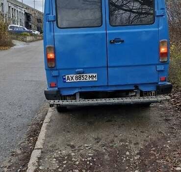 Синій Мерседес T1, об'ємом двигуна 2.3 л та пробігом 3 тис. км за 4200 $, фото 6 на Automoto.ua