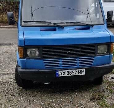 Синій Мерседес T1, об'ємом двигуна 2.3 л та пробігом 3 тис. км за 4200 $, фото 5 на Automoto.ua