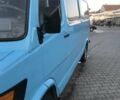 Синий Мерседес T1, объемом двигателя 2.3 л и пробегом 777 тыс. км за 2500 $, фото 9 на Automoto.ua