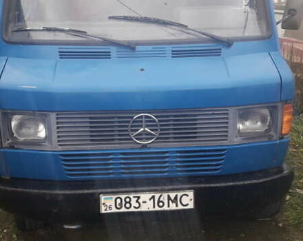 Синий Мерседес T1, объемом двигателя 2.3 л и пробегом 501 тыс. км за 3200 $, фото 2 на Automoto.ua