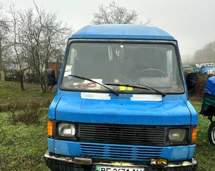 Синій Мерседес T1, об'ємом двигуна 2.4 л та пробігом 0 тис. км за 999 $, фото 1 на Automoto.ua