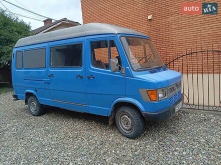 Мерседес T1 1992 у Чернівцях на Automoto.ua Синій Мерседес T1, об'ємом двигуна 2.3 л та пробігом 500 тис. км за 3500 $, фото 1 на Automoto.ua