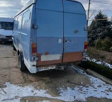 Мерседес T1 1993 в Беляевке на Automoto.ua Синий Мерседес T1, объемом двигателя 2.3 л и пробегом 600 тыс. км за 1500 $, фото 1 на Automoto.ua