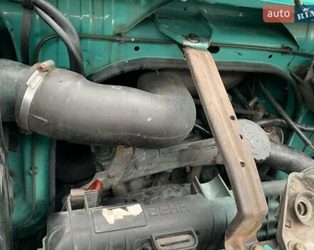 Зеленый Мерседес T1, объемом двигателя 2.86 л и пробегом 500 тыс. км за 10500 $, фото 34 на Automoto.ua