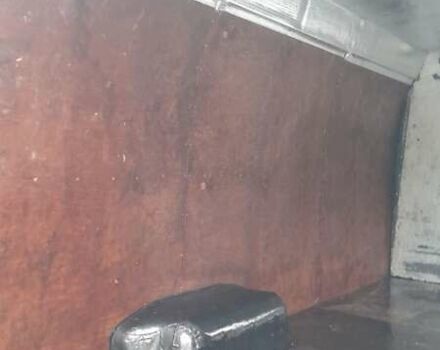 Зеленый Мерседес T1, объемом двигателя 2.86 л и пробегом 500 тыс. км за 10500 $, фото 25 на Automoto.ua