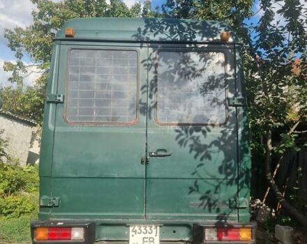 Зелений Мерседес T1, об'ємом двигуна 0 л та пробігом 280 тис. км за 6000 $, фото 5 на Automoto.ua