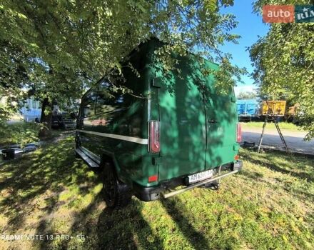 Зеленый Мерседес T1, объемом двигателя 0 л и пробегом 400 тыс. км за 4000 $, фото 10 на Automoto.ua