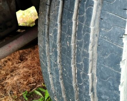 Зеленый Мерседес T1, объемом двигателя 4 л и пробегом 400 тыс. км за 3100 $, фото 2 на Automoto.ua