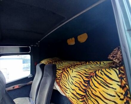 Зеленый Мерседес T1, объемом двигателя 4 л и пробегом 400 тыс. км за 3100 $, фото 8 на Automoto.ua