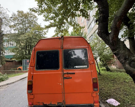 Помаранчевий Мерседес T1, об'ємом двигуна 2.9 л та пробігом 700 тис. км за 2200 $, фото 2 на Automoto.ua