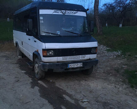 Мерседес T2 609 пасс, объемом двигателя 0 л и пробегом 2 тыс. км за 4000 $, фото 1 на Automoto.ua