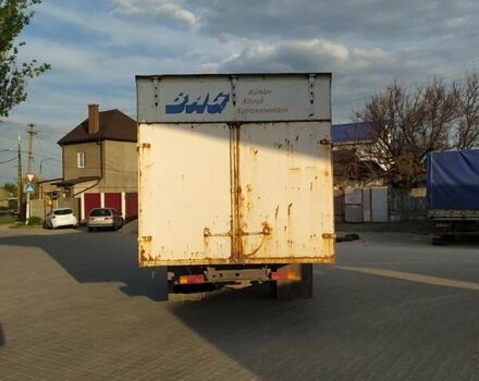 Білий Мерседес T2, об'ємом двигуна 4 л та пробігом 120 тис. км за 2500 $, фото 2 на Automoto.ua