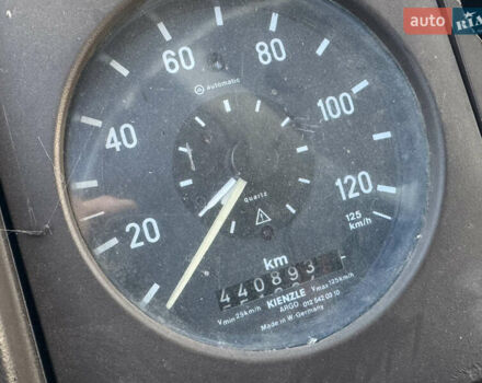 Белый Мерседес T2, объемом двигателя 4 л и пробегом 441 тыс. км за 8200 $, фото 6 на Automoto.ua