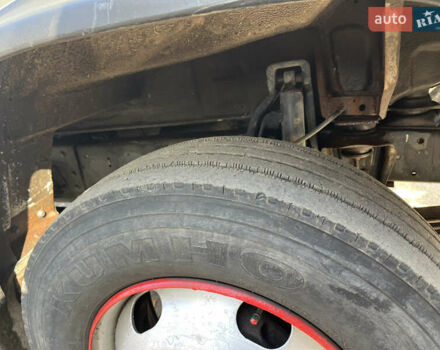 Мерседес T2 1991 в Хмельницком на Automoto.ua Белый Мерседес T2, объемом двигателя 3.97 л и пробегом 750 тыс. км за 9800 $, фото 4 на Automoto.ua