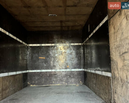 Белый Мерседес T2, объемом двигателя 4 л и пробегом 441 тыс. км за 8200 $, фото 7 на Automoto.ua