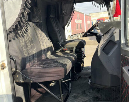 Мерседес T2 1991 в Хмельницком на Automoto.ua Белый Мерседес T2, объемом двигателя 3.97 л и пробегом 750 тыс. км за 9800 $, фото 6 на Automoto.ua