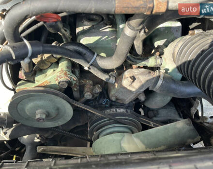 Мерседес T2 1991 в Хмельницком на Automoto.ua Белый Мерседес T2, объемом двигателя 3.97 л и пробегом 750 тыс. км за 9800 $, фото 15 на Automoto.ua