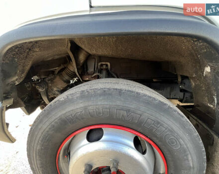 Мерседес T2 1991 в Хмельницком на Automoto.ua Белый Мерседес T2, объемом двигателя 3.97 л и пробегом 750 тыс. км за 9800 $, фото 9 на Automoto.ua