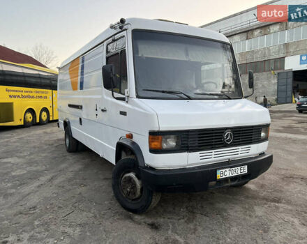 Білий Мерседес T2, об'ємом двигуна 3.97 л та пробігом 705 тис. км за 5500 $, фото 6 на Automoto.ua