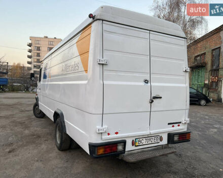 Білий Мерседес T2, об'ємом двигуна 3.97 л та пробігом 705 тис. км за 5500 $, фото 2 на Automoto.ua