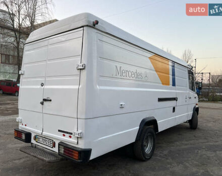 Білий Мерседес T2, об'ємом двигуна 3.97 л та пробігом 705 тис. км за 5500 $, фото 4 на Automoto.ua