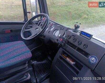 Белый Мерседес T2, объемом двигателя 3.97 л и пробегом 350 тыс. км за 7200 $, фото 5 на Automoto.ua