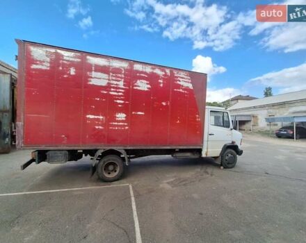 Белый Мерседес T2, объемом двигателя 4 л и пробегом 411 тыс. км за 5500 $, фото 3 на Automoto.ua