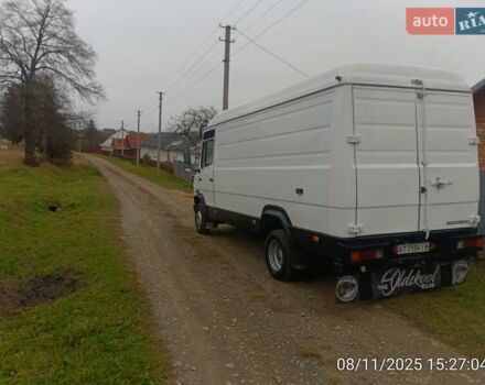 Белый Мерседес T2, объемом двигателя 3.97 л и пробегом 350 тыс. км за 6999 $, фото 3 на Automoto.ua