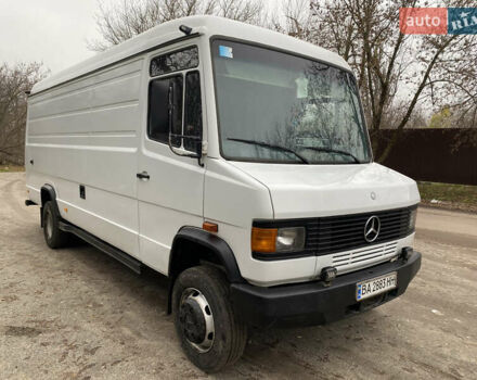 Белый Мерседес T2, объемом двигателя 3.97 л и пробегом 550 тыс. км за 6800 $, фото 7 на Automoto.ua