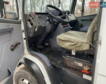 Белый Мерседес T2, объемом двигателя 3.97 л и пробегом 550 тыс. км за 6800 $, фото 10 на Automoto.ua