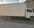 Белый Мерседес T2, объемом двигателя 4.25 л и пробегом 300 тыс. км за 12000 $, фото 1 на Automoto.ua